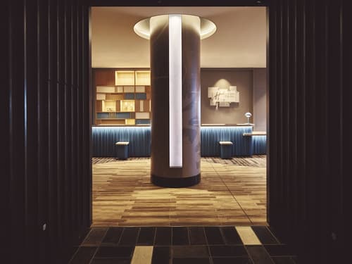 Holiday Inn Express Osaka City Centre - Midosuji by IHG, Reception