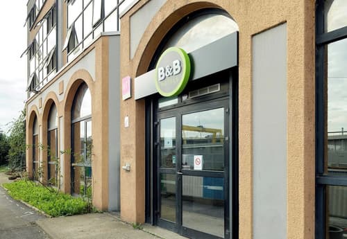 B&B Hotel Vitry-Sur-Seine, Front of property