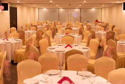 Jacob's Garden Hotel, Meeting facility