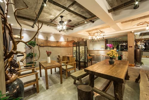 Xiyi Inn Tianmen Mountian, 