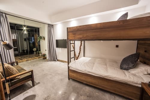 Xiyi Inn Tianmen Mountian, 