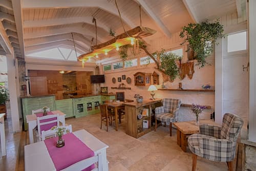 Perla Rossa Alacati, Reception