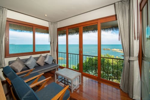 Coral Cliff Beach Resort Samui, Room