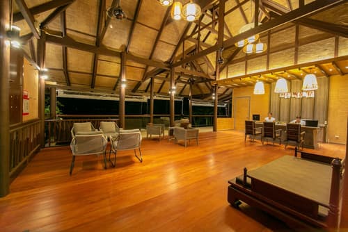 Coral Cliff Beach Resort Samui, Reception