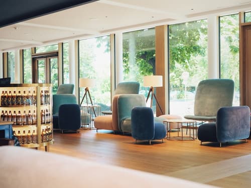 Augustin Hotel, Lobby lounge