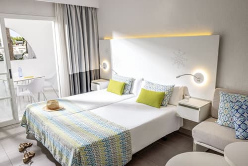 TUI MAGIC LIFE Cala Pada, Room