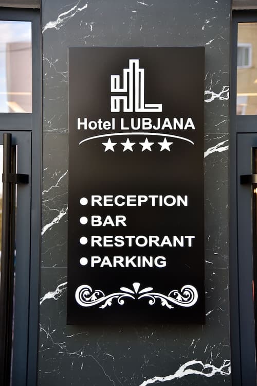 Dolanit Hotels Lubjana, Reception