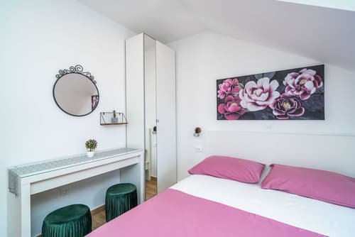 Apartment & Rooms Papa, Room