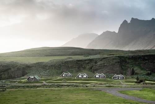 Vík Cottages, Primary image