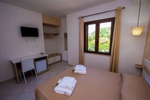 Villa Saturno, Room