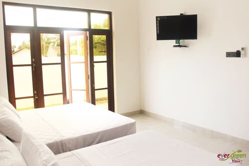 Ever Green Villa, 
