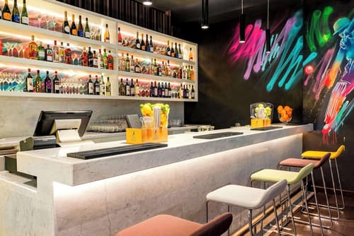 Hyatt Place Dubai Wasl District, Bar (on property)