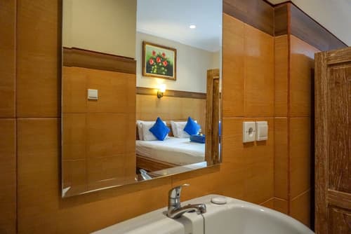 Three Brothers Guest House, Balcony