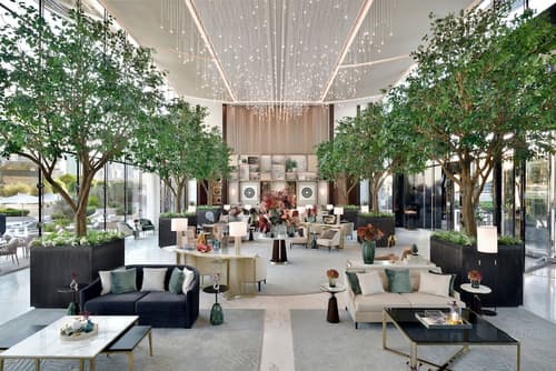 Address Sky View, Downtown Dubai, Lobby sitting area