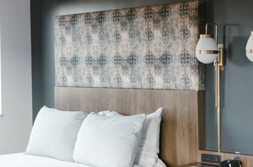 TRYP by Wyndham Pittsburgh/Lawrenceville, Room