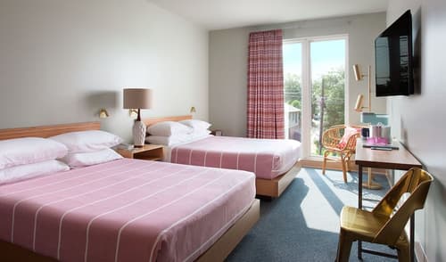 East Austin Hotel, Room