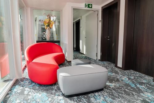 Nash Pratik Hotel, Lobby