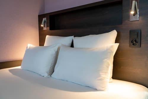 Nash Pratik Hotel, Room