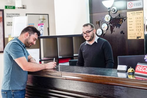 Hotel Razvan, Primary image