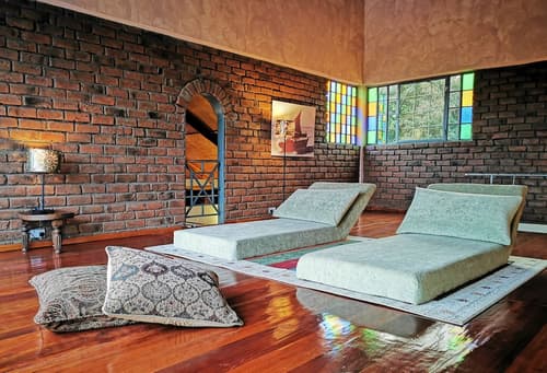 Pink Flamingo Boutique Hotel, Lobby sitting area