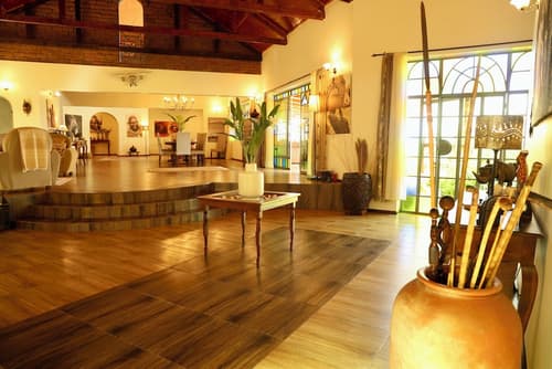 Pink Flamingo Boutique Hotel, Interior entrance