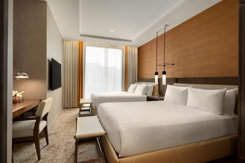 Hoodoo Moab, Curio Collection by Hilton, Room