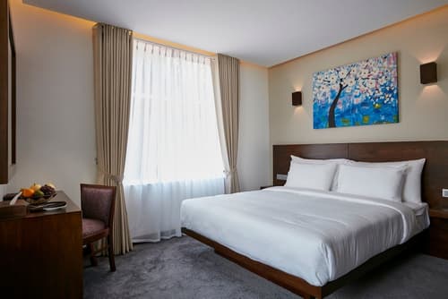 Galway Heights Hotel, Room