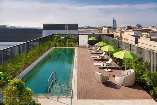 Millennium AL Barsha, Pool