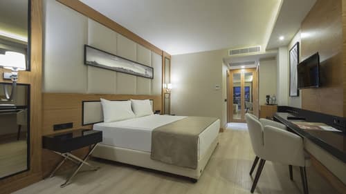 Aydinbey Queen's Palace & Spa - Ultra All Inclusive, Room