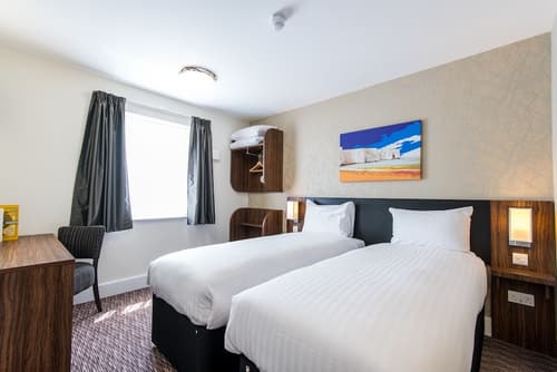 Highland Gate, Stirling by Marston's Inns, Room