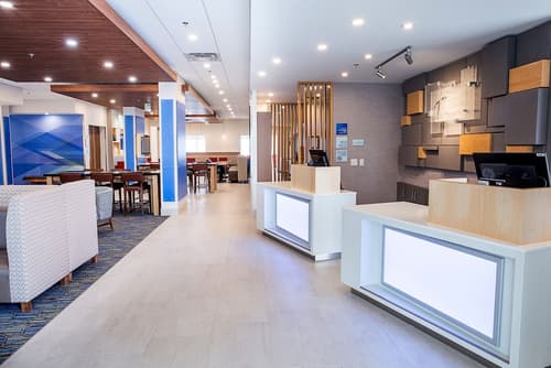 Holiday Inn Express & Suites Halifax - Dartmouth by IHG, Lobby