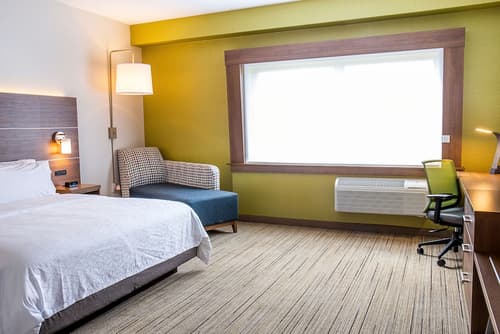 Holiday Inn Express & Suites Halifax - Dartmouth by IHG, Room