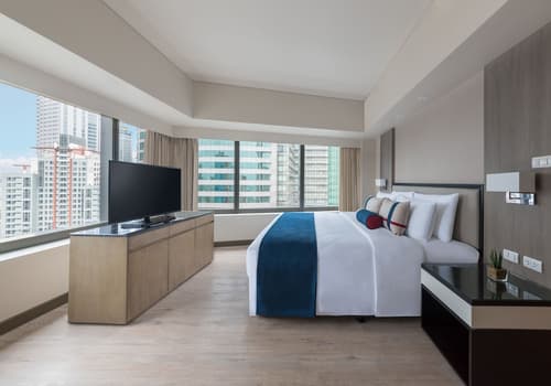 Seda Residences Makati, Room