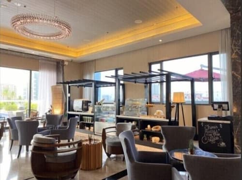 Seda Residences Makati, Lobby sitting area