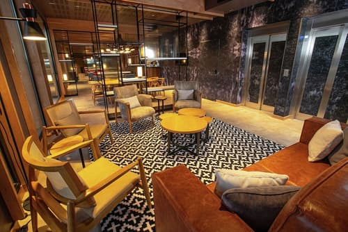 Hampton by Hilton Bariloche, Lobby