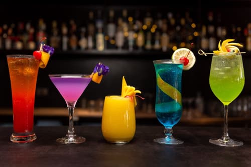 Dusit Thani Mactan Cebu Resort, Restaurant