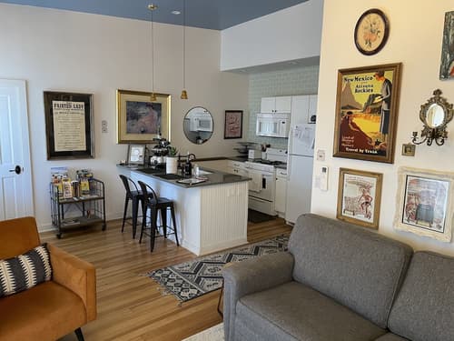 Painted Lady Bed & Brew, Room