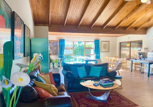 Dolphin Circle B&B, Reception