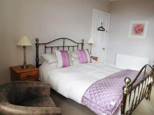 The Castle B&B, Room