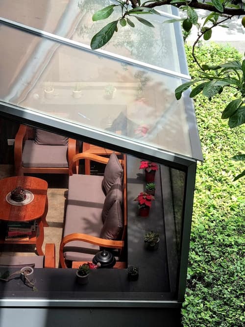 Vali Villa Bangkok, Lobby sitting area