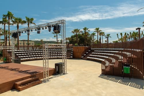 Mangia's Himera Resort, Theater show