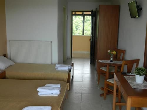 Asteri Studio's, Room