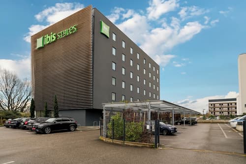 ibis Styles Bordeaux Lormont, Parking