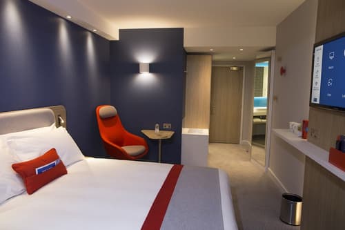 Holiday Inn Express Bordeaux - Lormont by IHG, Room