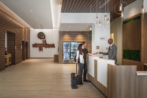 Element Denver Downtown East, Reception