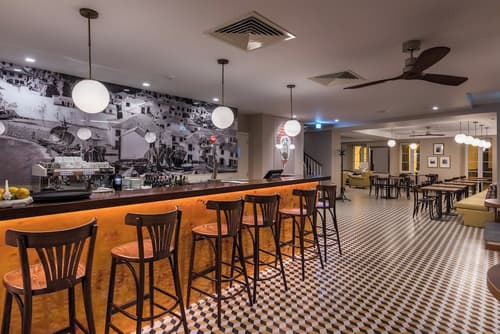 Pestana Churchill Bay, Bar (on property)