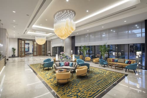 DoubleTree By Hilton Antalya City Centre, Lobby sitting area