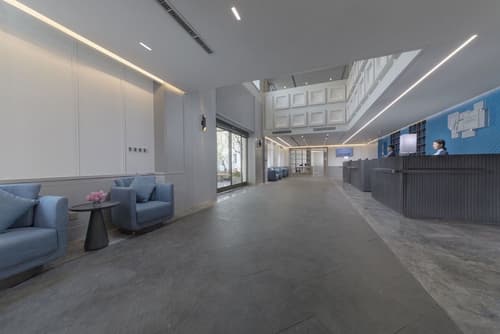 Holiday Inn Express Beijing Badaling by IHG, Interior entrance