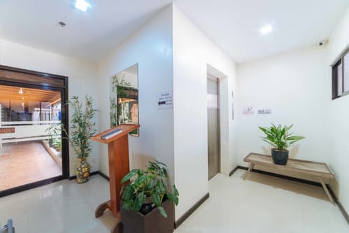 RedDoorz Plus @ Poblacion District Davao, Lobby
