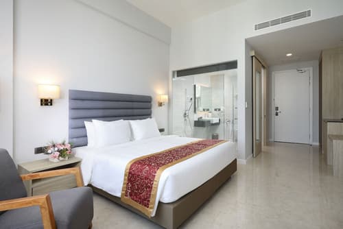 Hompton by the Beach Penang, Room